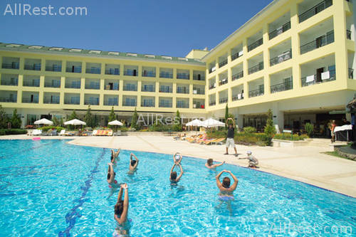 Pine House Hotel 12
